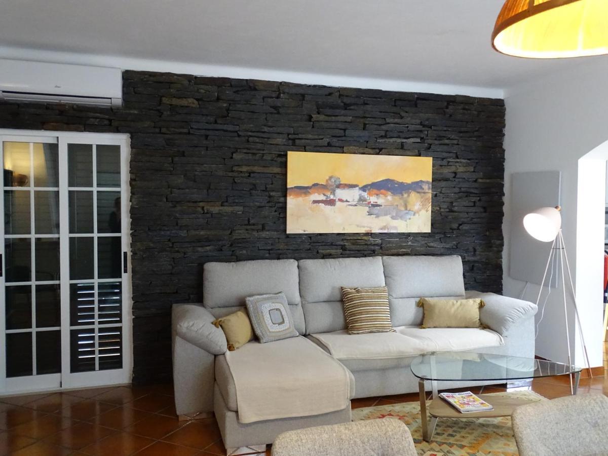 Bright Ambience By In Alentejo Holiday home *